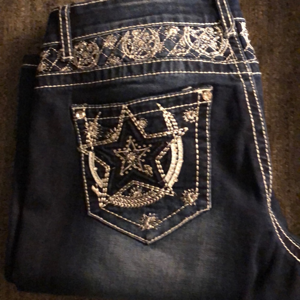 Jeans - Picture 2 of 2